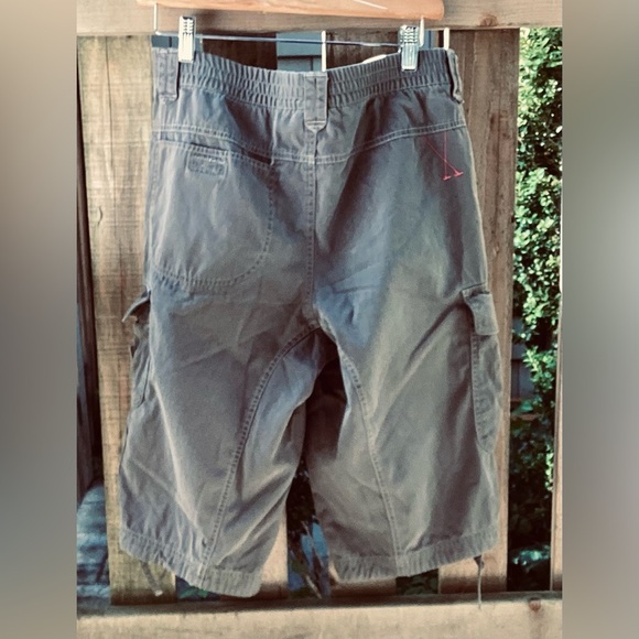 Addidas Mens Khaki Cargo Shorts M. 2006 - Picture 7 of 14